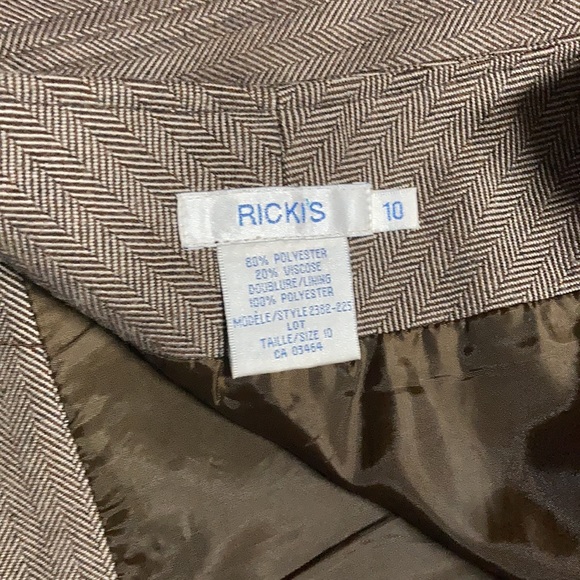 Appliqué skirt - Picture 4 of 5